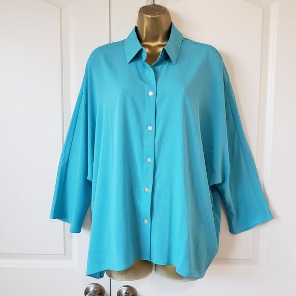 Chicos Shirt Womens 2 Blue Turquoise Oversized Button Front Blouse Relaxed NWT - Picture 1 of 5